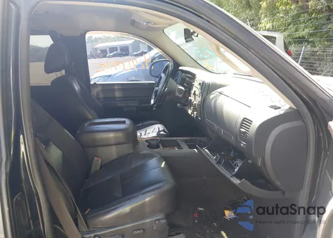 2009 Chevrolet Silverado 1500 Lt from USA, damaged, VIN 1GCEK29029Z285470